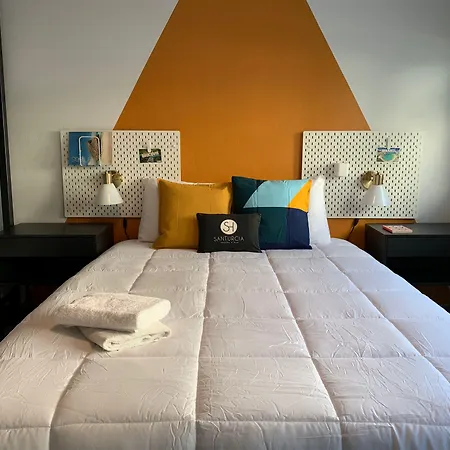 Santurcia Hostel (Adults Only)-2
